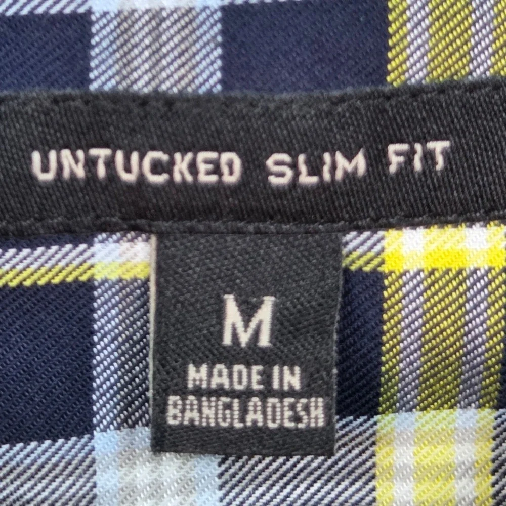 Banana Republic Button Down Shirt Mens M Untucked Slim Fit Plaid Navy Yellow